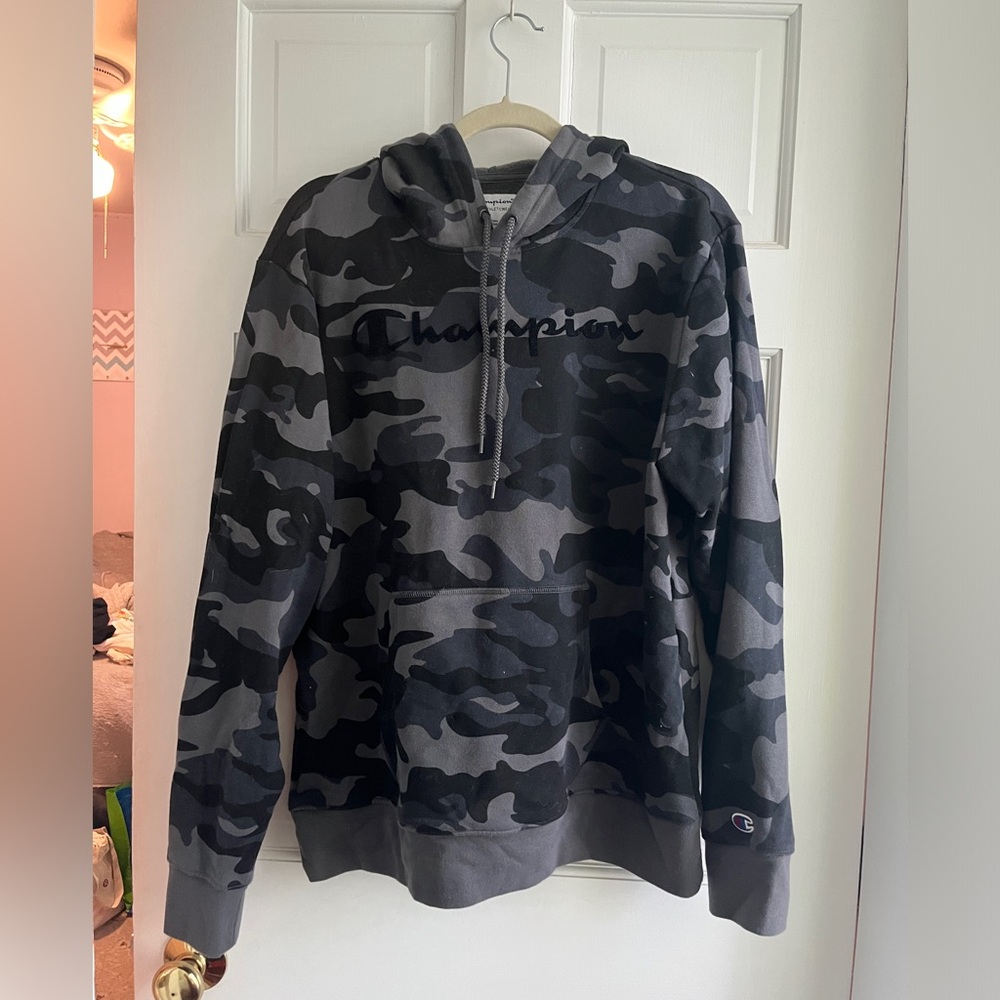 Mens/Womens medium weight Champion hoodie